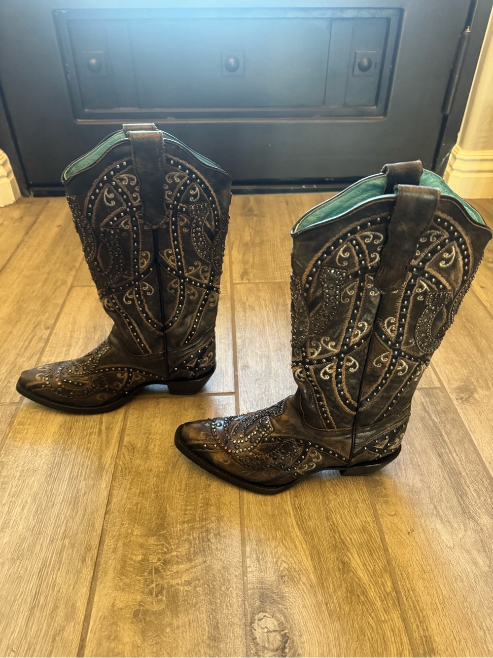 Corral Boots 7.5